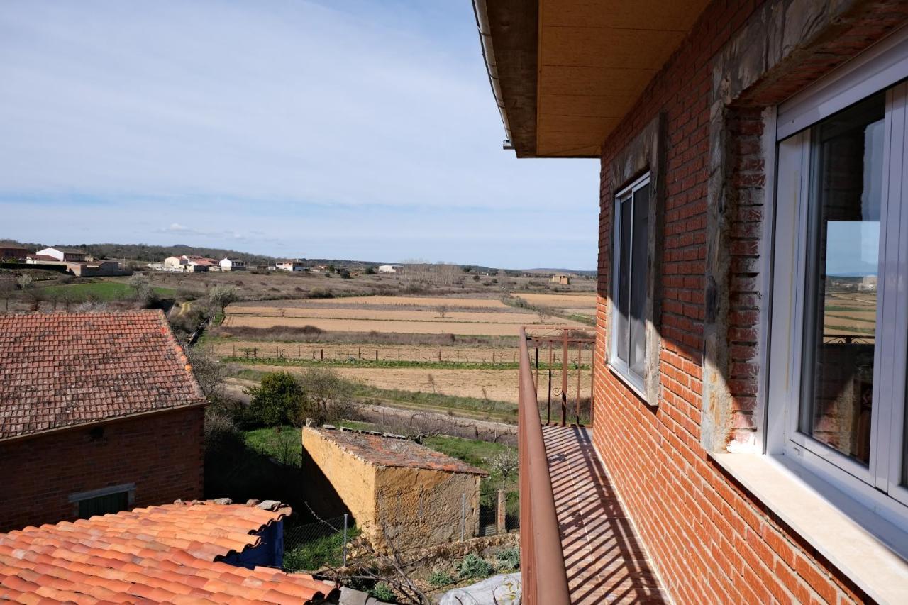 Apartmán Lar Do Vento Calzadilla de Tera Exteriér fotografie